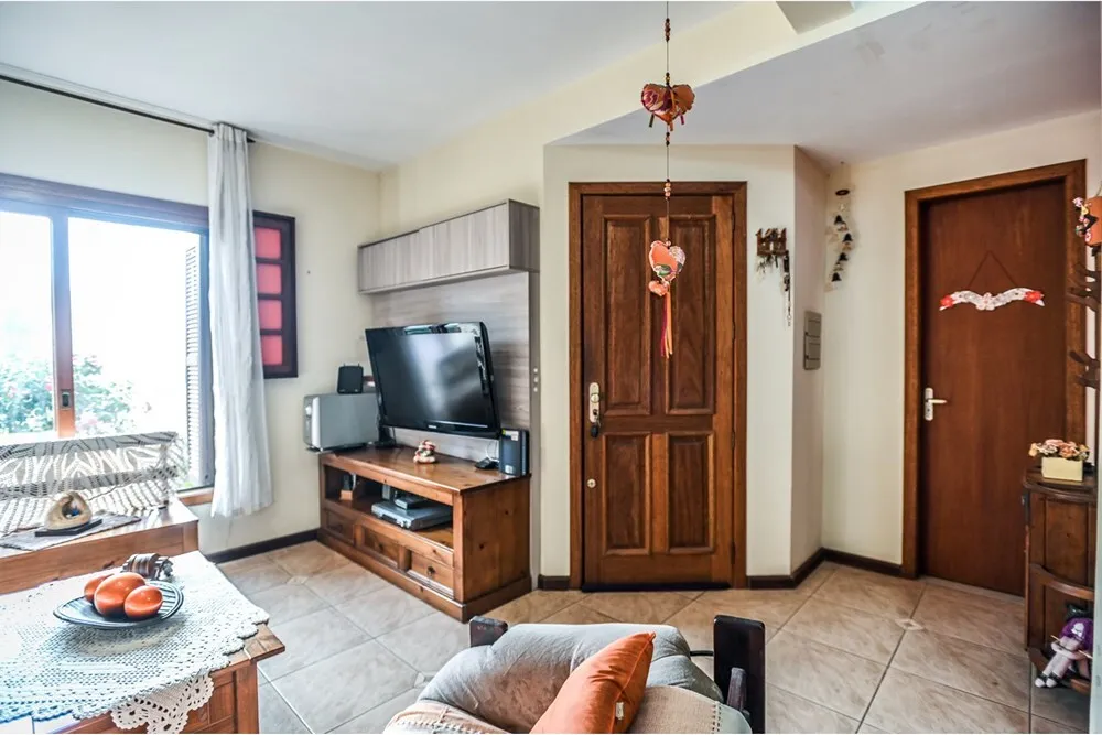 SPPDS 172 Casa 612481037-67 - REMAX Andar de Cima Exclusividades SPPDS 172 Casa 612481037-67 - REMAX Andar de Cima Exclusividades