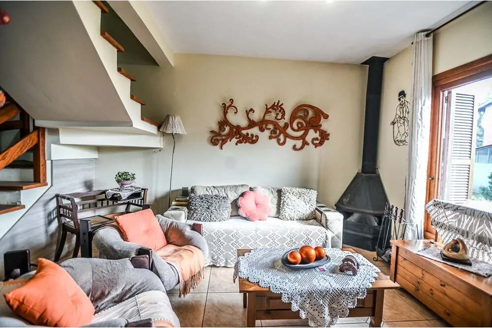 SPPDS 172 Casa 612481037-67 - REMAX Andar de Cima Exclusividades SPPDS 172 Casa 612481037-67 - REMAX Andar de Cima Exclusividades