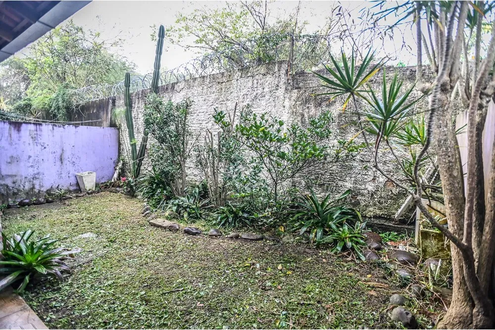 SPPDS 172 Casa 612481037-67 - REMAX Andar de Cima Exclusividades SPPDS 172 Casa 612481037-67 - REMAX Andar de Cima Exclusividades