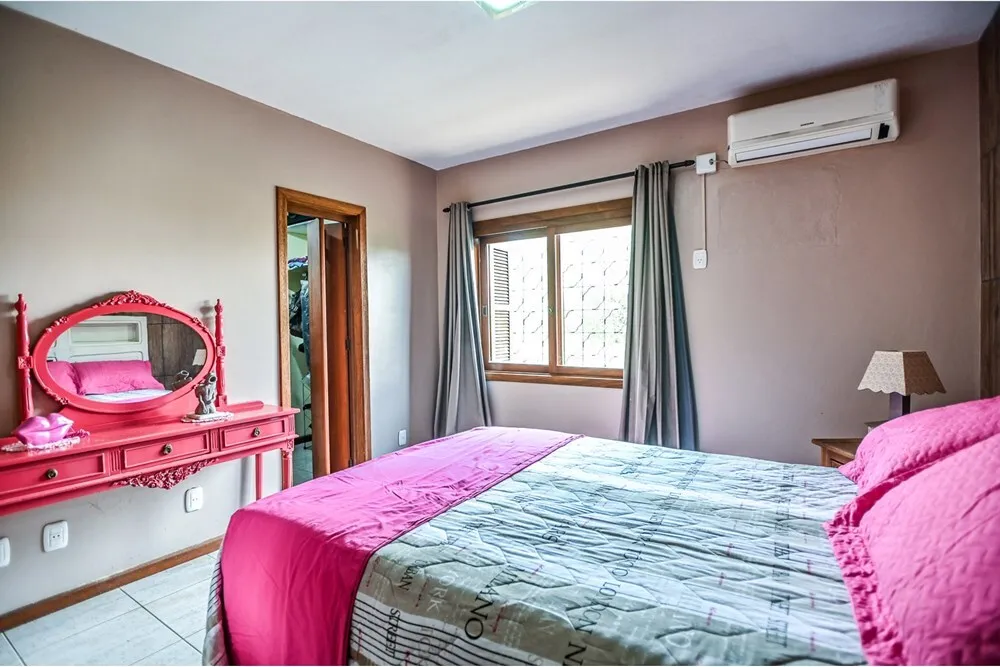SPPDS 172 Casa 612481037-67 - REMAX Andar de Cima Exclusividades SPPDS 172 Casa 612481037-67 - REMAX Andar de Cima Exclusividades