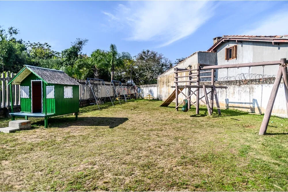 SPPDS 172 Casa 612481037-67 - REMAX Andar de Cima Exclusividades SPPDS 172 Casa 612481037-67 - REMAX Andar de Cima Exclusividades