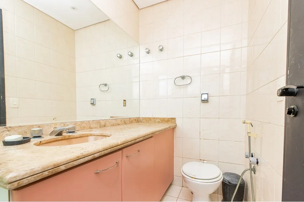 VIC 66 Apto 601241003-117 - REMAX Ville Exclusividades