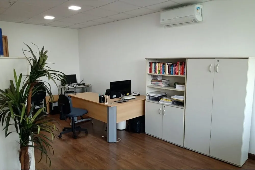 JCDLM 1986 Sala 602191010-5 - Remax United Exclusividades JCDLM 1986 Sala 602191010-5 - Remax United Exclusividades