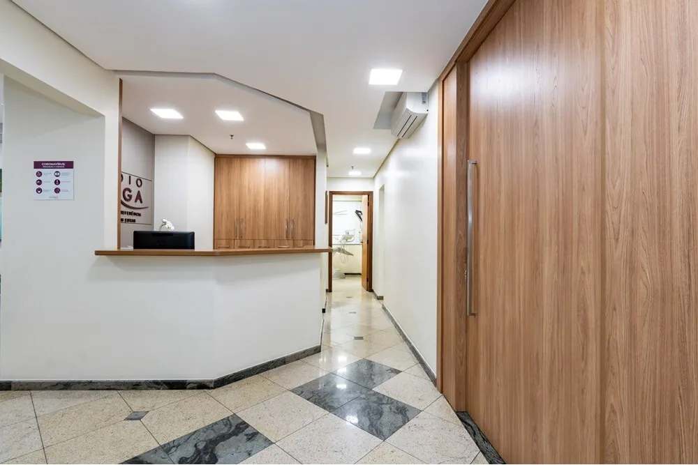 IBT 100 Sala 601241007-32 - REMAX Ville Exclusividades