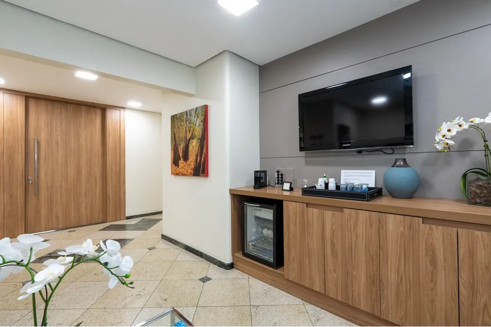 IBT 100 Sala 601241007-32 - REMAX Ville Exclusividades