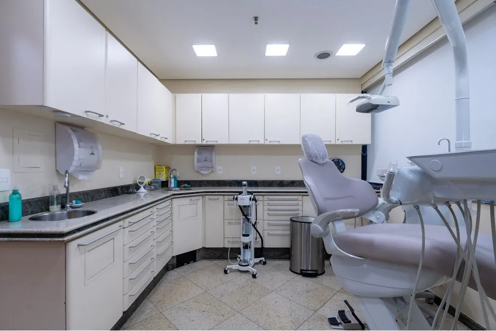 IBT 100 Sala 601241007-32 - REMAX Ville Exclusividades
