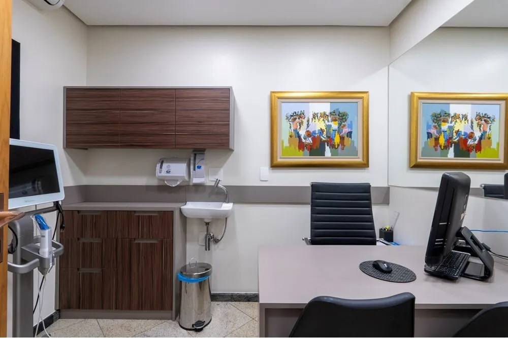 IBT 100 Sala 601241007-32 - REMAX Ville Exclusividades