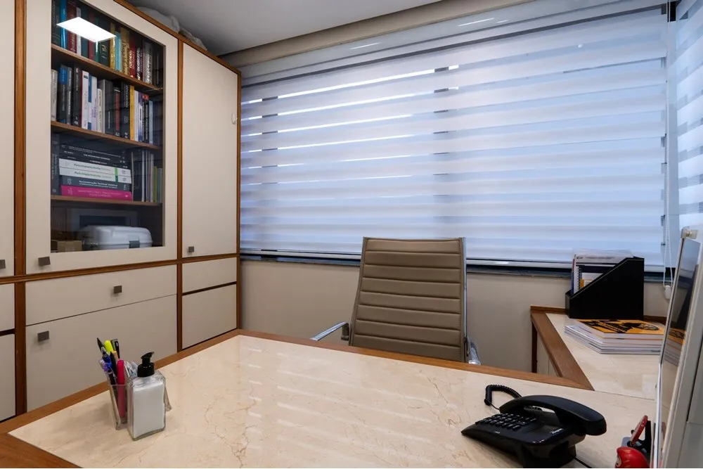 IBT 100 Sala 601241007-32 - REMAX Ville Exclusividades