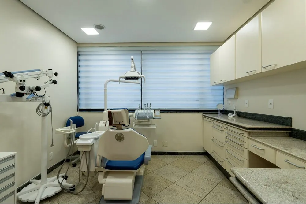 IBT 100 Sala 601241007-32 - REMAX Ville Exclusividades