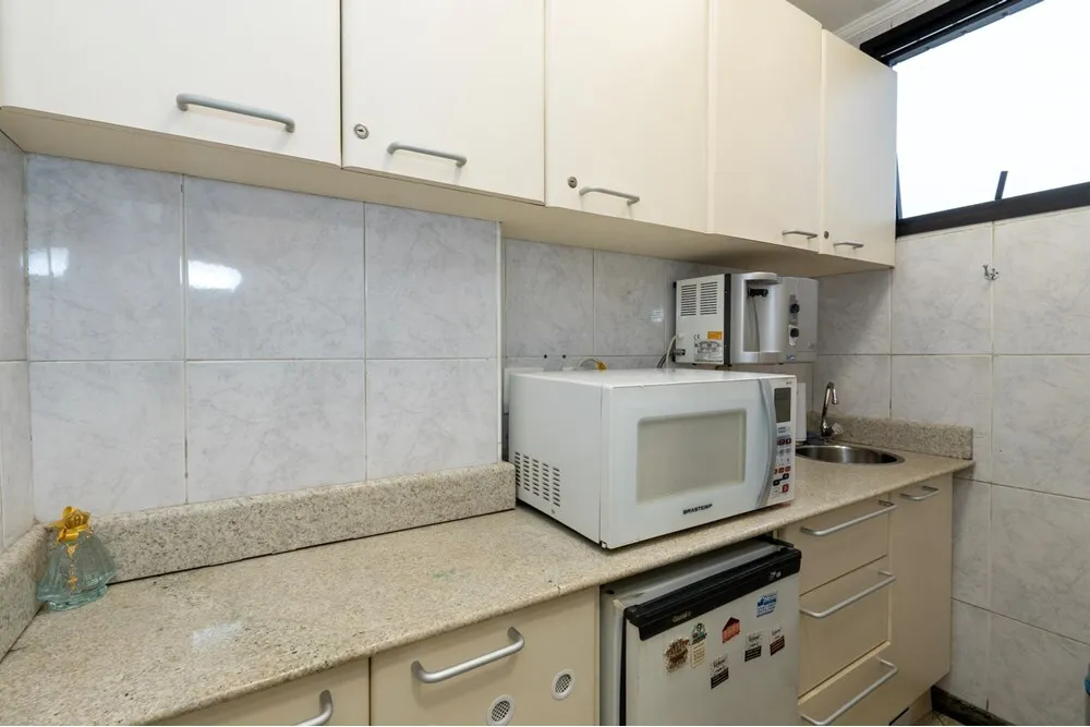 IBT 100 Sala 601241007-32 - REMAX Ville Exclusividades
