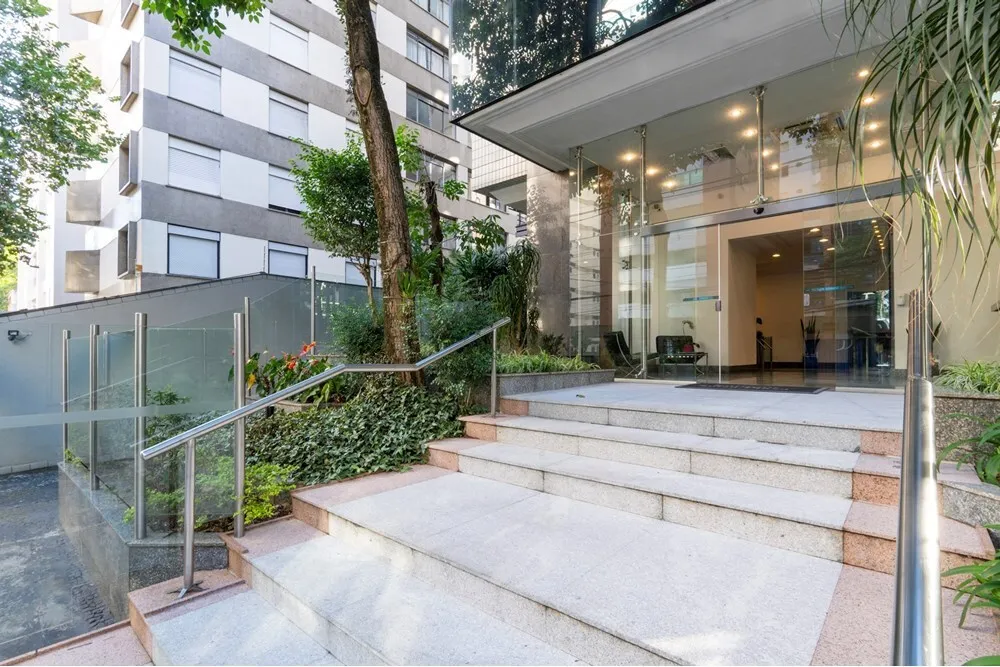 IBT 100 Sala 601241007-32 - REMAX Ville Exclusividades
