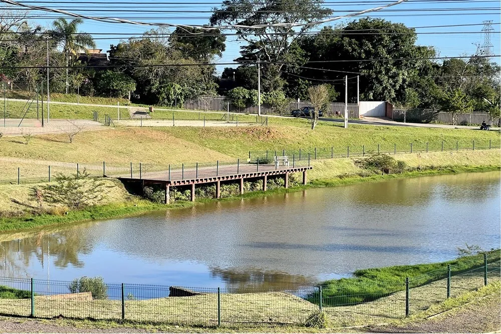 CG 200 610241026-29 - REMAX 520 Exclusividades CG 200 610241026-29 - REMAX 520 Exclusividades
