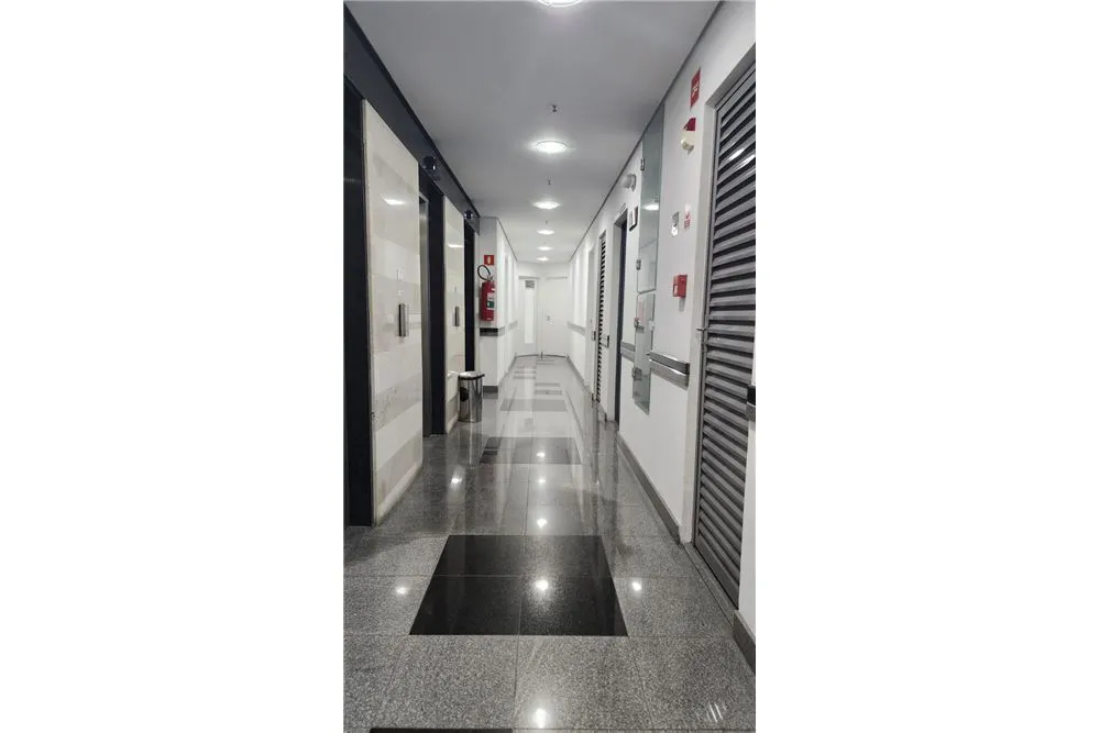 PFDA 221 Loja 602191001-11 - Remax United Exclusividades PFDA 221 Loja 602191001-11 - Remax United Exclusividades