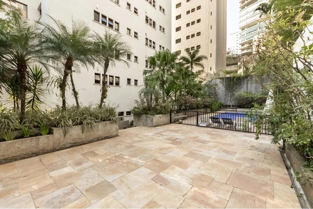 HEEEDS 327 Apto 601081019-25 - REMAX Lepex Exclusividades HEEEDS 327 Apto 601081019-25 - REMAX Lepex Exclusividades