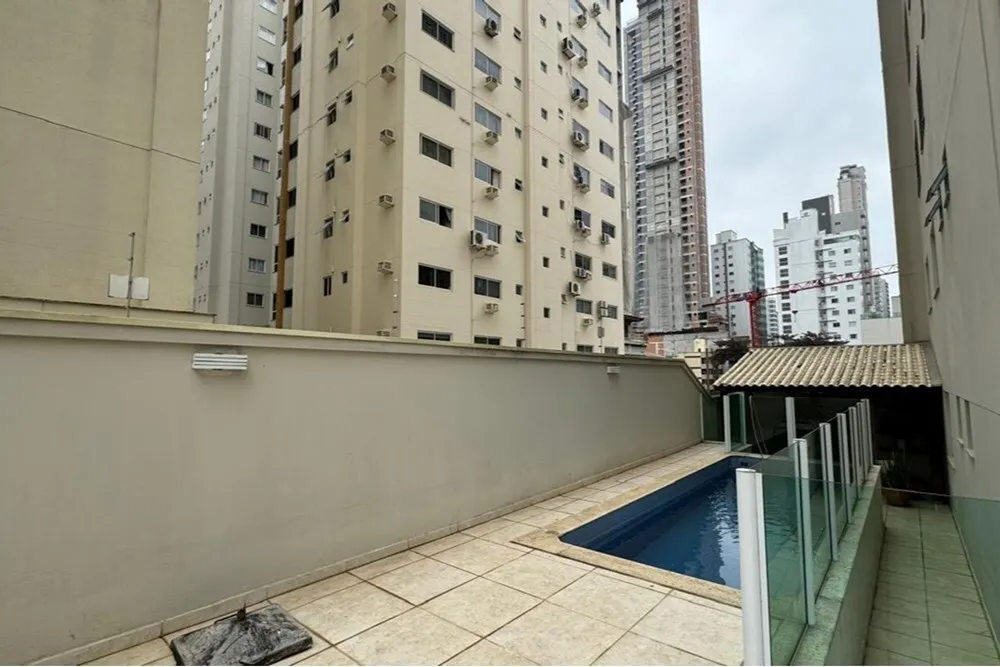 C2 306 Apto 590231010-95 - REMAX Dream On Exclusividades
