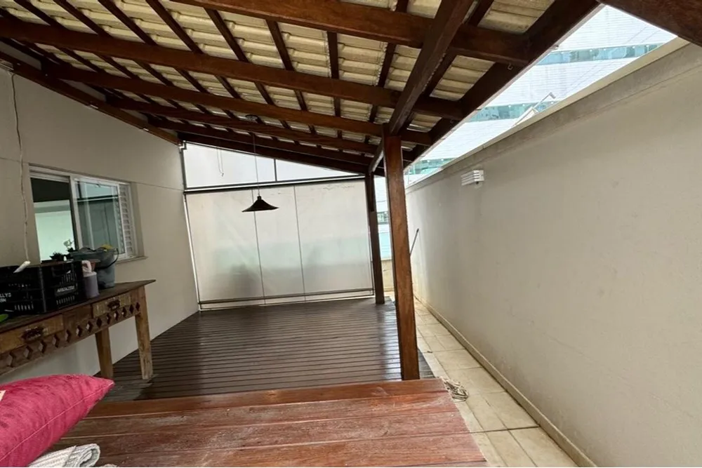 C2 306 Apto 590231010-95 - REMAX Dream On Exclusividades