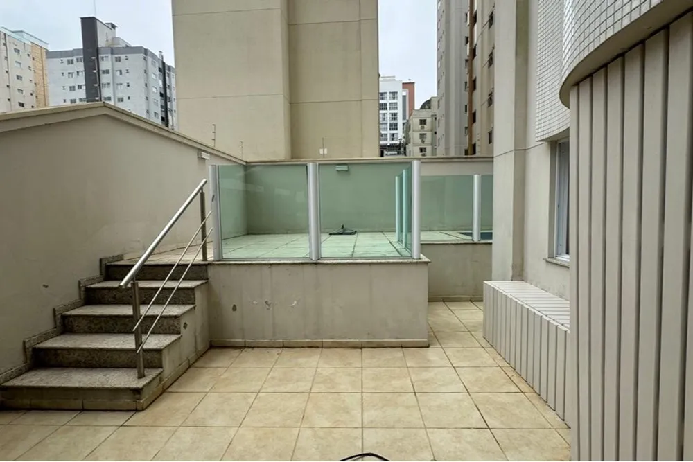 C2 306 Apto 590231010-95 - REMAX Dream On Exclusividades