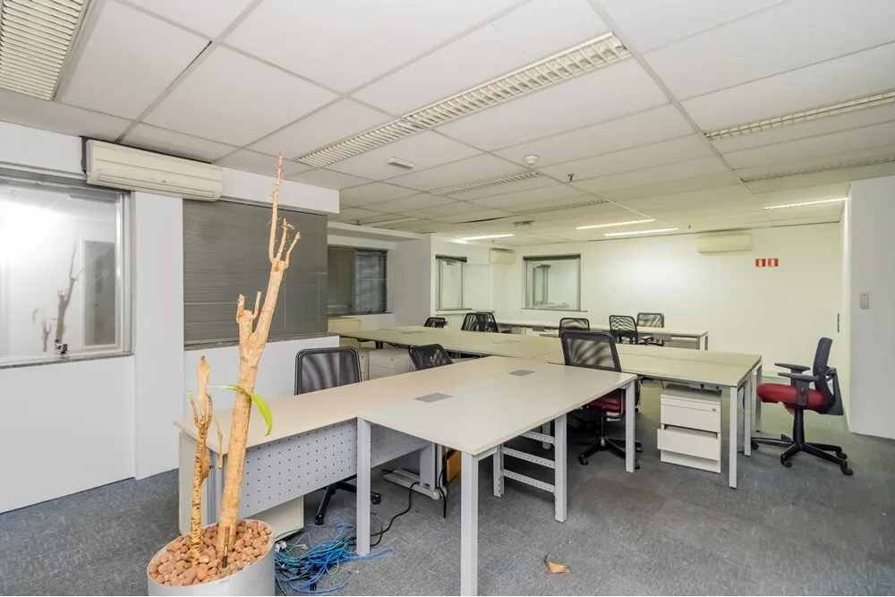 PCD 184 Sala 630331089-4 - REMAX Comunità Exclusividades PCD 184 Sala 630331089-4 - REMAX Comunità Exclusividades