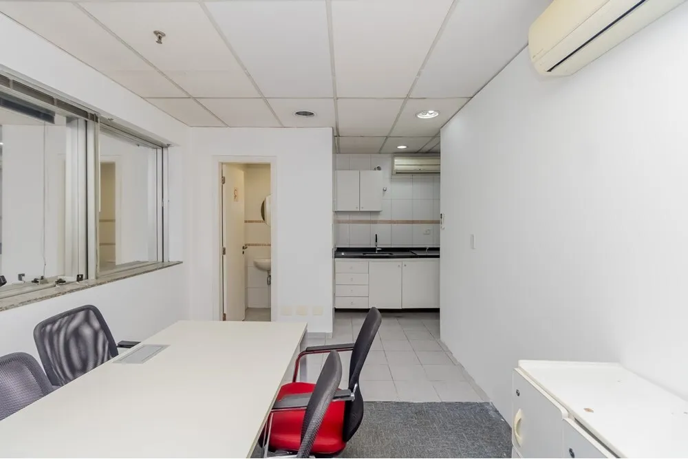 PCD 184 Sala 630331089-4 - REMAX Comunità Exclusividades PCD 184 Sala 630331089-4 - REMAX Comunità Exclusividades