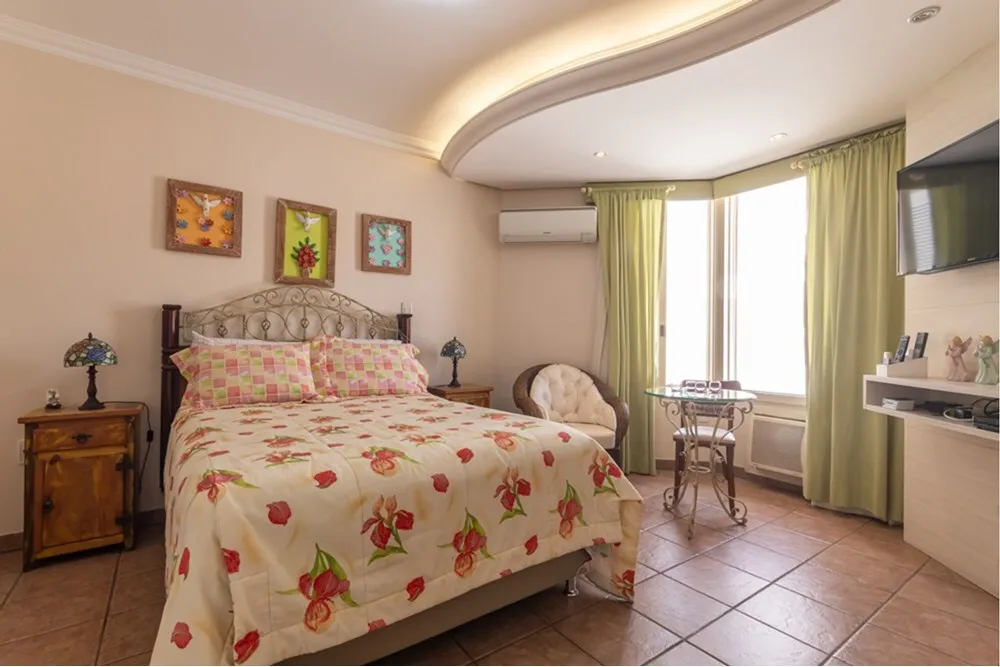 BV1DJ 225 Casa 612481082-25 - REMAX Andar de Cima Exclusividades BV1DJ 225 Casa 612481082-25 - REMAX Andar de Cima Exclusividades