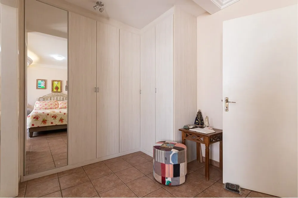 BV1DJ 225 Casa 612481082-25 - REMAX Andar de Cima Exclusividades BV1DJ 225 Casa 612481082-25 - REMAX Andar de Cima Exclusividades
