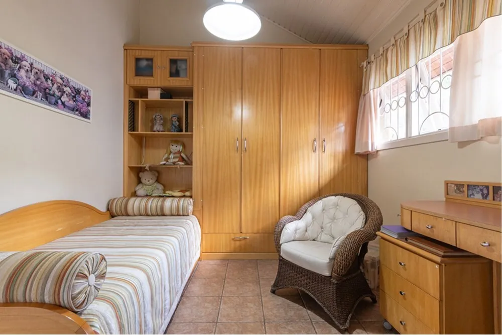 BV1DJ 225 Casa 612481082-25 - REMAX Andar de Cima Exclusividades BV1DJ 225 Casa 612481082-25 - REMAX Andar de Cima Exclusividades