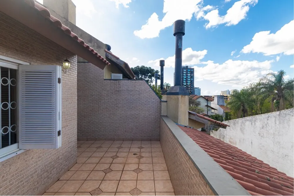 BV1DJ 225 Casa 612481082-25 - REMAX Andar de Cima Exclusividades BV1DJ 225 Casa 612481082-25 - REMAX Andar de Cima Exclusividades