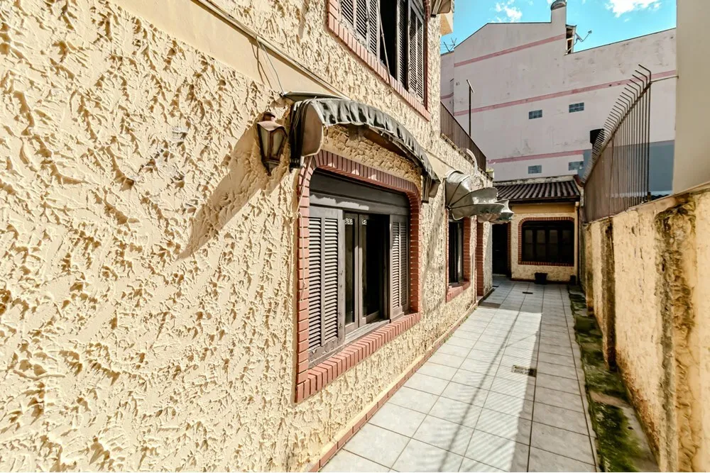 PDDEC 275 Casa 612521014-70 - REMAX Place Exclusividades PDDEC 275 Casa 612521014-70 - REMAX Place Exclusividades