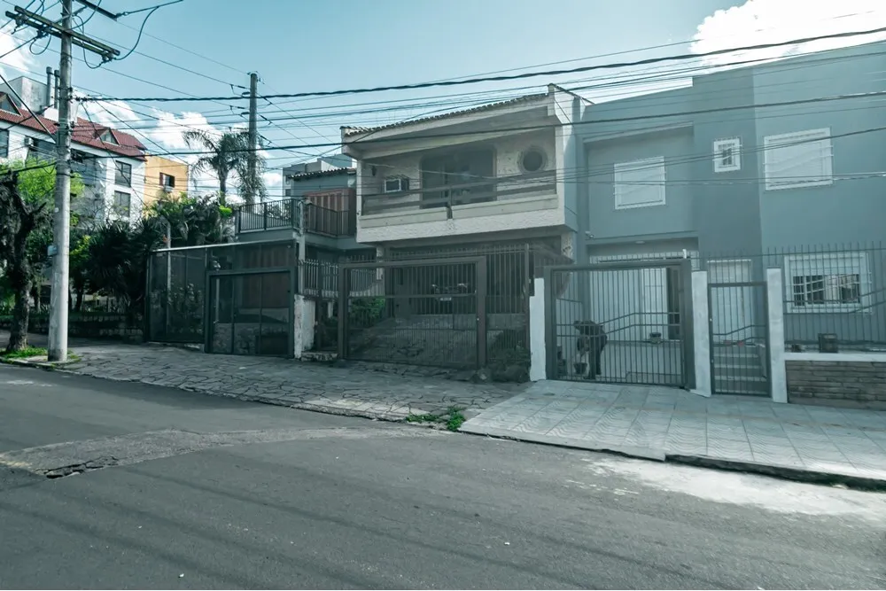 PDDEC 275 Casa 612521014-70 - REMAX Place Exclusividades PDDEC 275 Casa 612521014-70 - REMAX Place Exclusividades