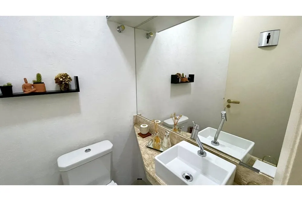BARN 12 Sala 602241008-22 - REMAX Verti Exclusividades BARN 12 Sala 602241008-22 - REMAX Verti Exclusividades