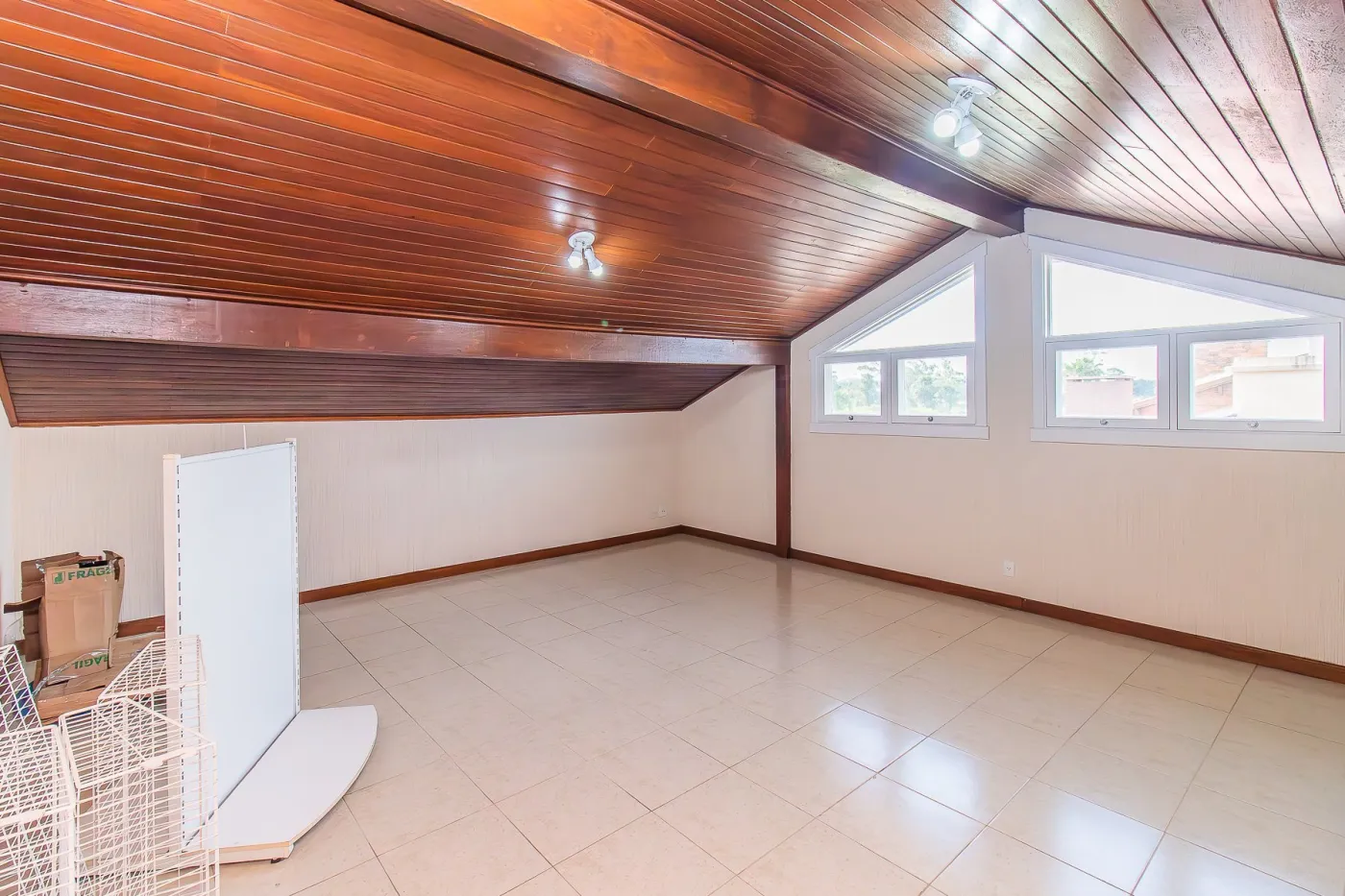BNJB 9000 Casa 144126 - Beto Attive Exclusividades