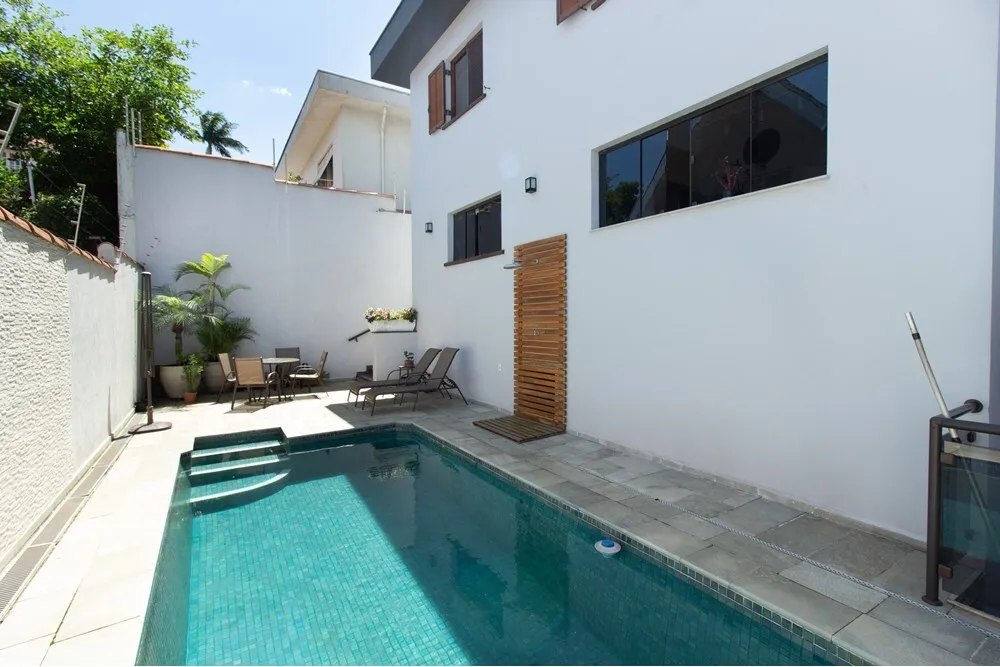 BP 1084 Casa 601971016-419 - REMAX Empire Exclusividades BP 1084 Casa 601971016-419 - REMAX Empire Exclusividades