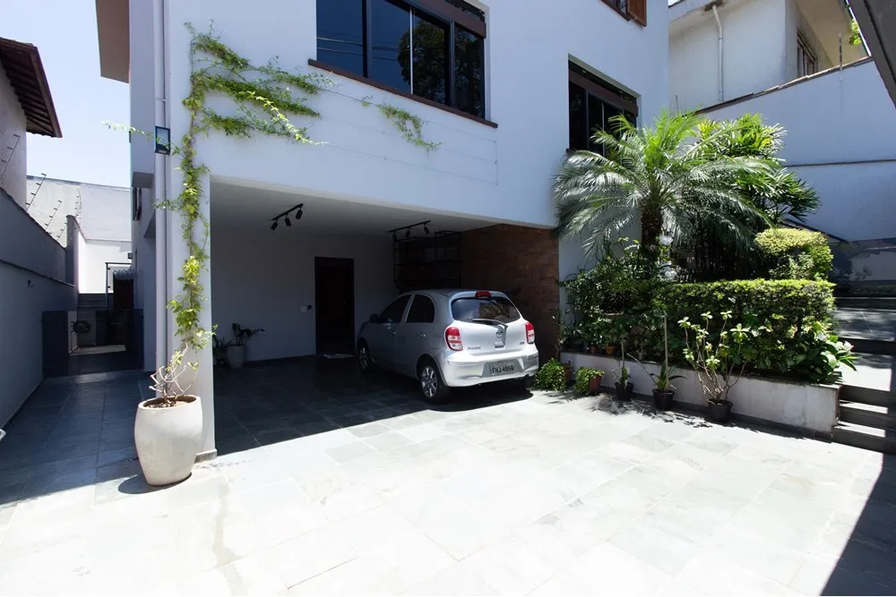 BP 1084 Casa 601971016-419 - REMAX Empire Exclusividades BP 1084 Casa 601971016-419 - REMAX Empire Exclusividades