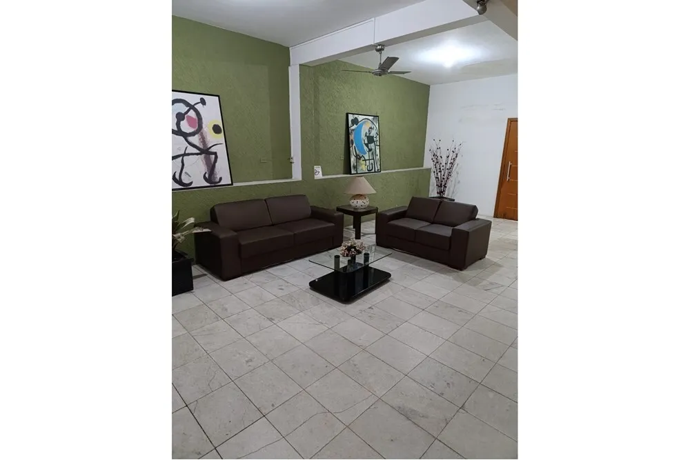 SCT 580 Prédio 601081064-21 - REMAX Lepex Exclusividades SCT 580 Prédio 601081064-21 - REMAX Lepex Exclusividades