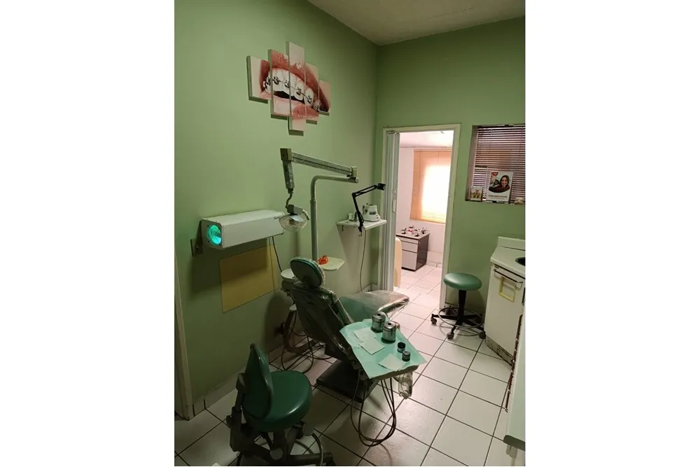 SCT 580 Prédio 601081064-21 - REMAX Lepex Exclusividades SCT 580 Prédio 601081064-21 - REMAX Lepex Exclusividades
