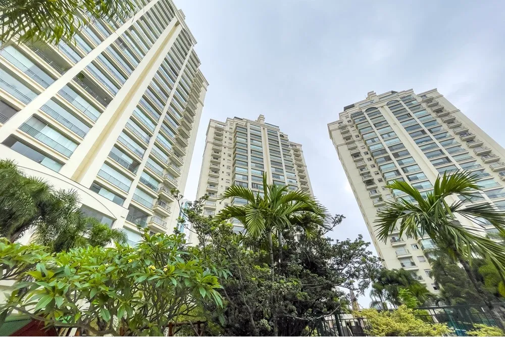 BDPI 114 Apto 601081064-25 - REMAX Lepex Exclusividades
