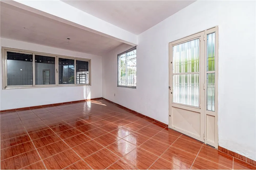 CRVDM 76 Prédio 612481068-158 - REMAX Andar de Cima Exclusividades