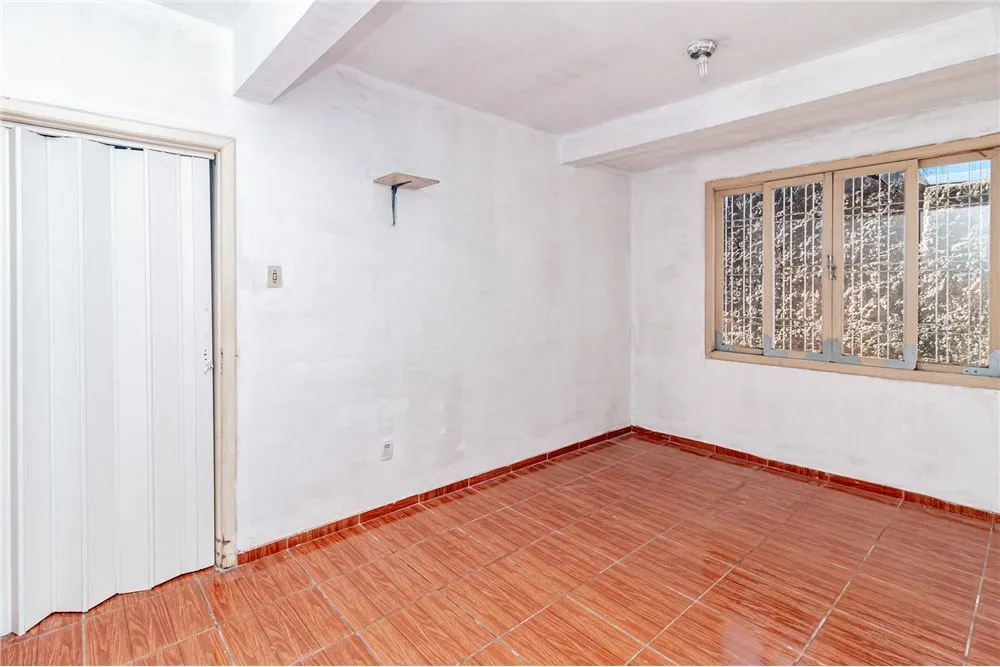 CRVDM 76 Prédio 612481068-158 - REMAX Andar de Cima Exclusividades