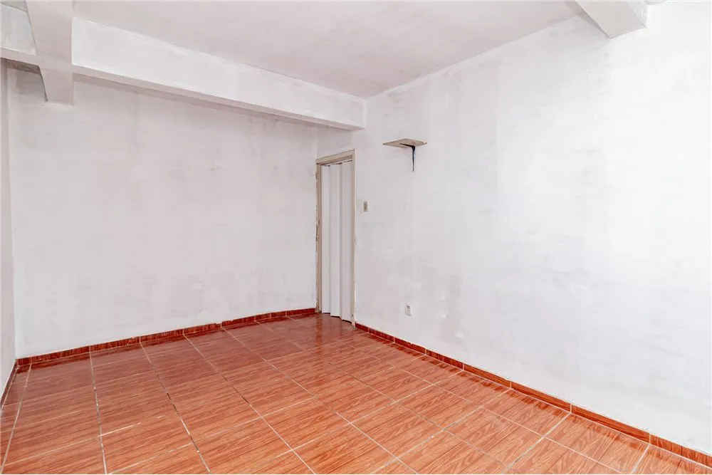 CRVDM 76 Prédio 612481068-158 - REMAX Andar de Cima Exclusividades