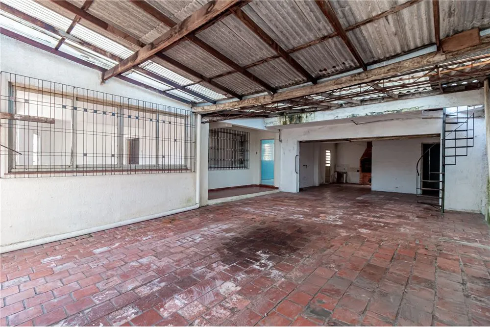 CRVDM 76 Prédio 612481068-158 - REMAX Andar de Cima Exclusividades