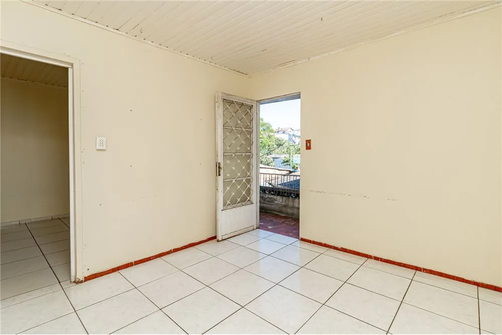 CRVDM 76 Prédio 612481068-158 - REMAX Andar de Cima Exclusividades