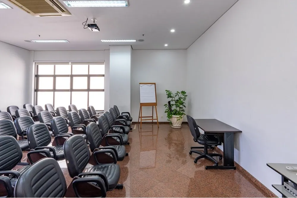 BFPP 145 Sala 601241003-139 - REMAX Ville Exclusividades BFPP 145 Sala 601241003-139 - REMAX Ville Exclusividades