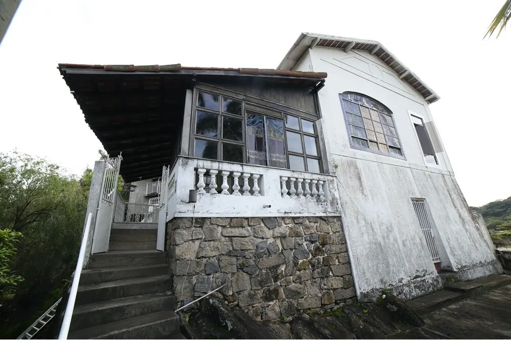CDVVI 34 620161001-55 - Remax Lançamentos Exclusividades CDVVI 34 620161001-55 - Remax Lançamentos Exclusividades