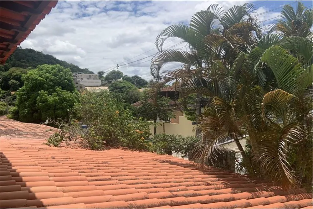 FFS 62 620161001-46 - Remax Lançamentos Exclusividades FFS 62 620161001-46 - Remax Lançamentos Exclusividades