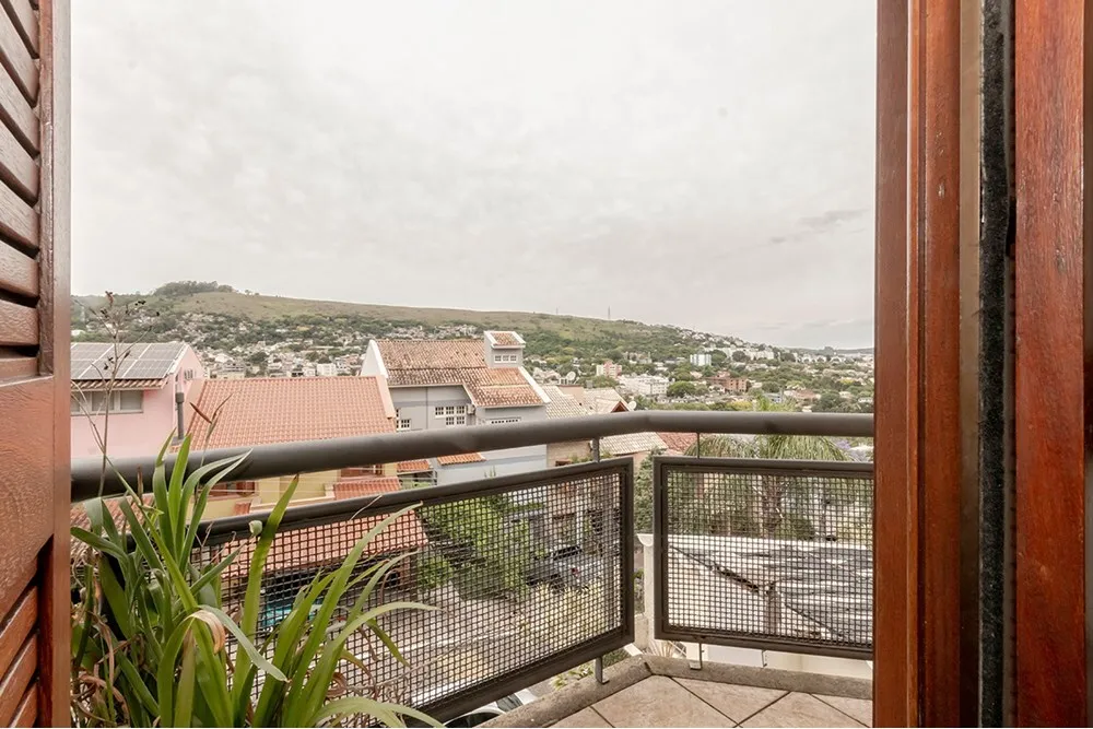 NE 100 Casa 612481061-8 - REMAX Andar de Cima Exclusividades