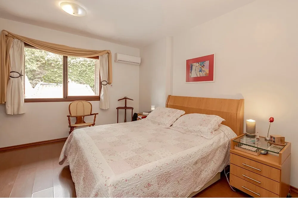 NE 100 Casa 612481061-8 - REMAX Andar de Cima Exclusividades