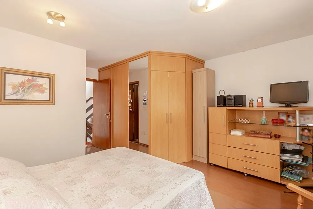 NE 100 Casa 612481061-8 - REMAX Andar de Cima Exclusividades