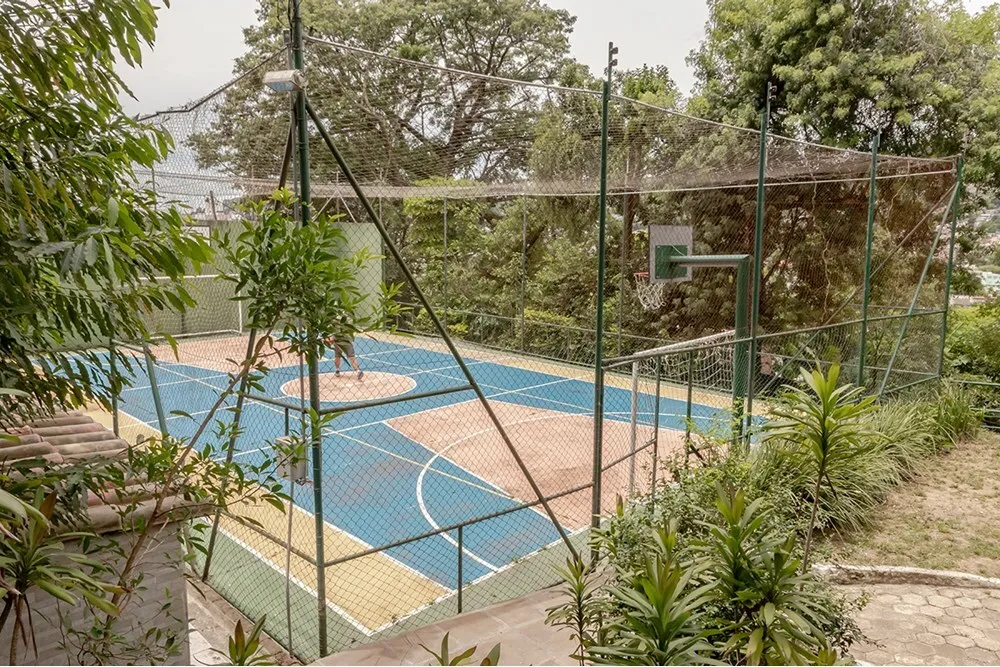 NE 100 Casa 612481061-8 - REMAX Andar de Cima Exclusividades