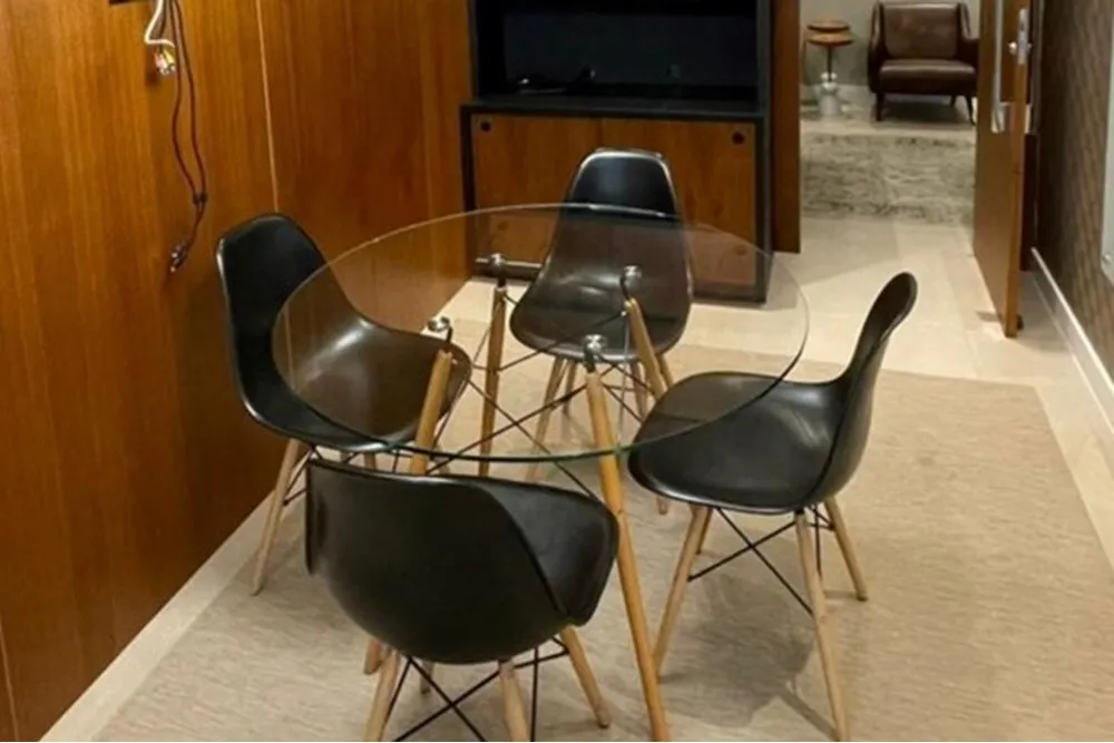 PBOR 3281 Sala 590231010-108 - REMAX Dream On Exclusividades PBOR 3281 Sala 590231010-108 - REMAX Dream On Exclusividades