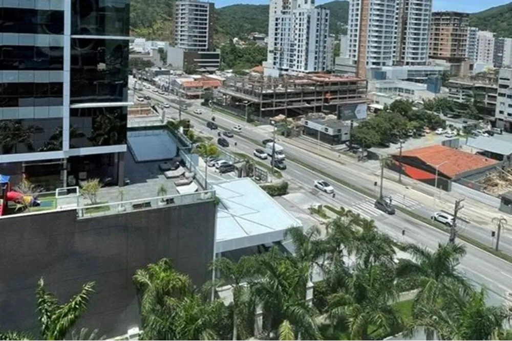 PBOR 3281 Sala 590231010-108 - REMAX Dream On Exclusividades PBOR 3281 Sala 590231010-108 - REMAX Dream On Exclusividades